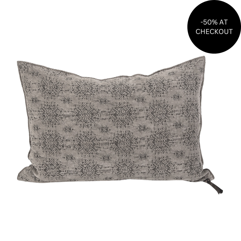 Kilim Jacquard Ecorce Pillow 40x60, from Maison De Vacances