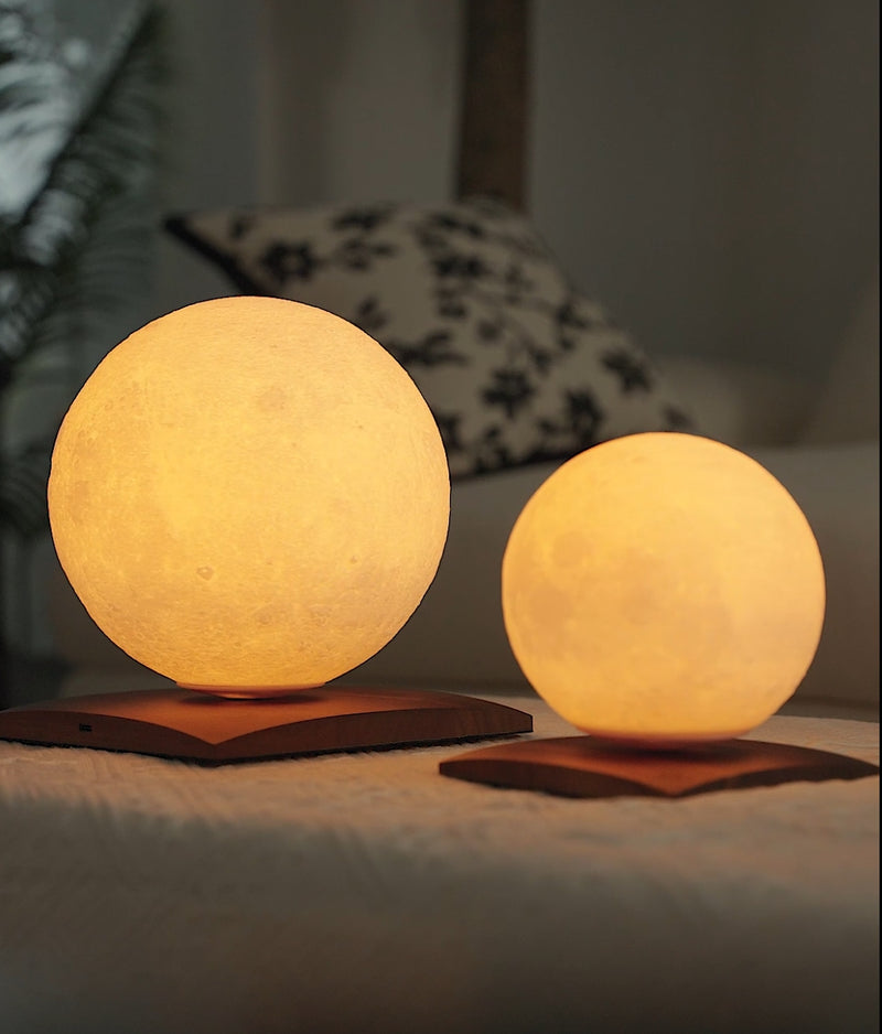 Smart Luna Spin Lamp, from Gingko Design