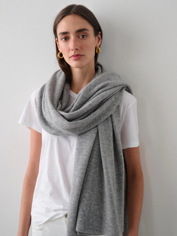 GREY HEA