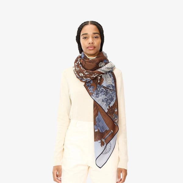 Quatre 100 Scarf in Natural, from Inoui Editions