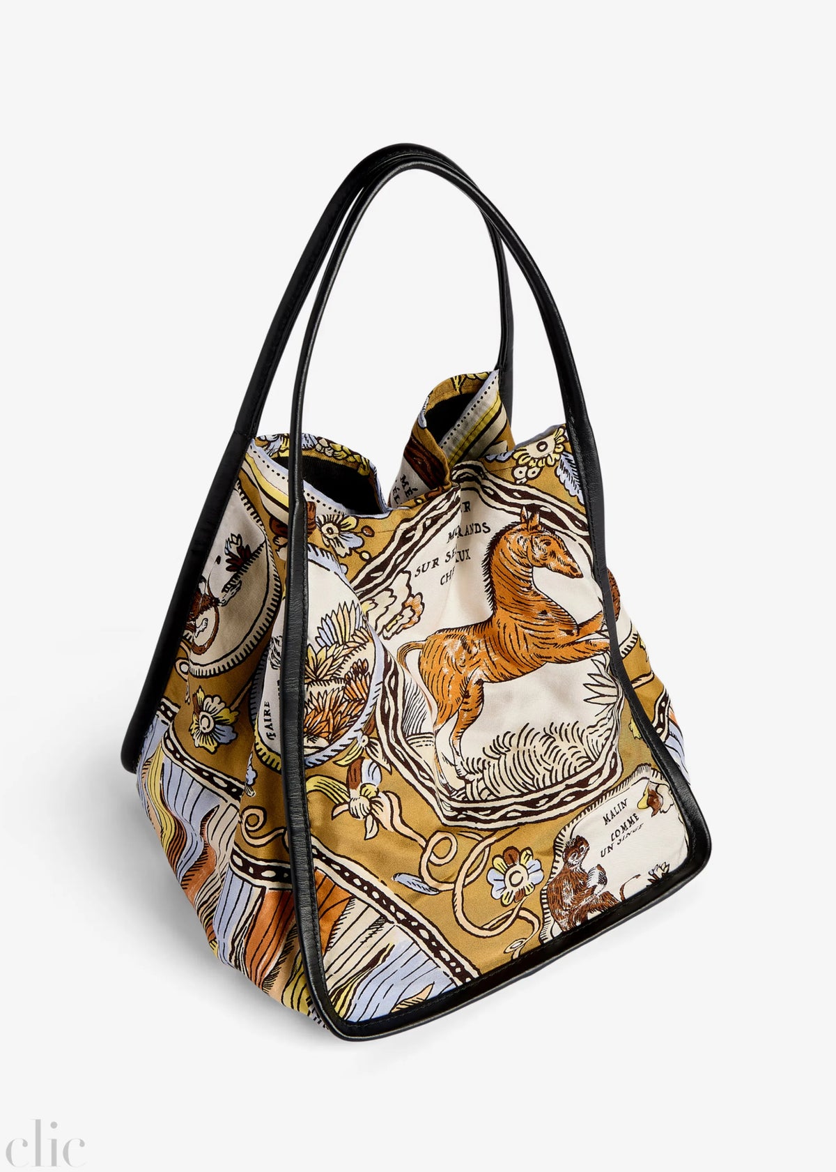 Chance Bundle Bag in Golden Brown, from Inoui Editions