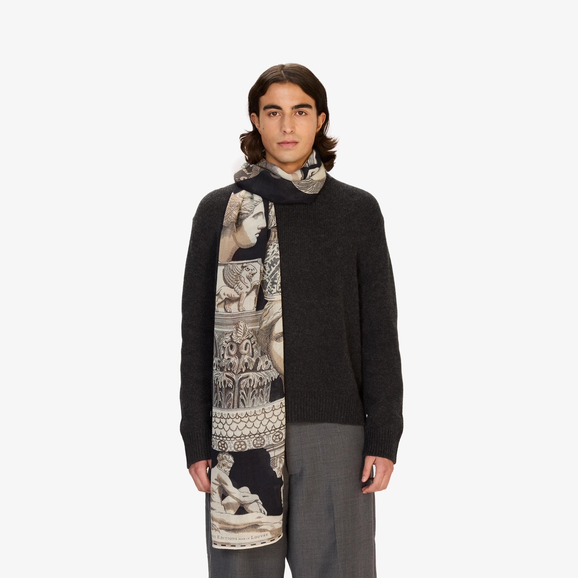 Archives Etole 80 in Black, from Inoui Editions