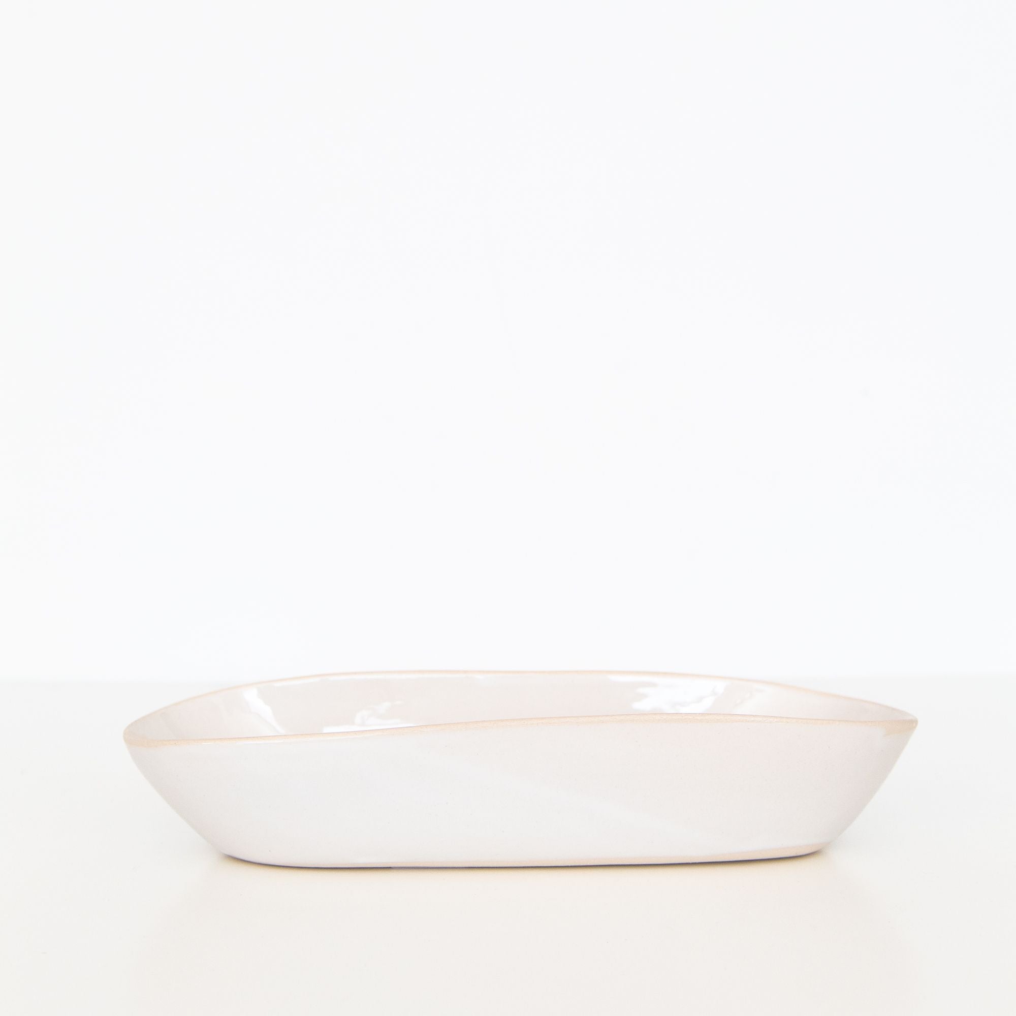 Narrow Bread Basket in Beachsand White, from Wonki Ware