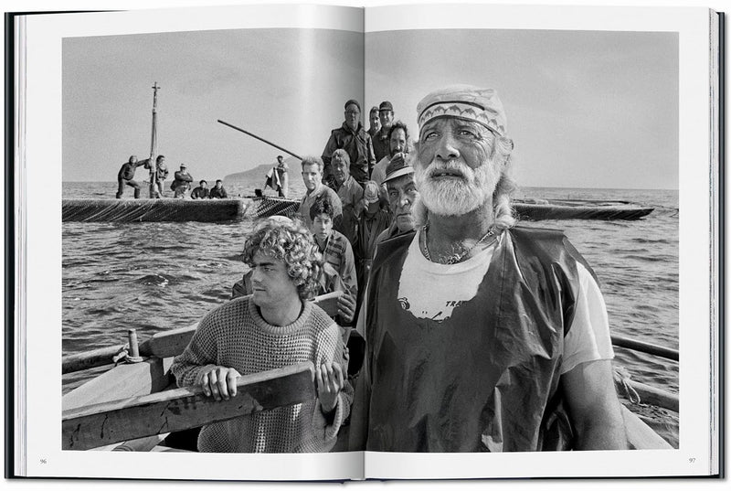 Sebastião Salgado. Workers. An Archaeology of the Industrial Age