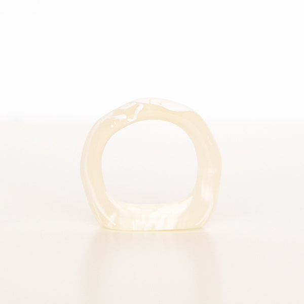 Set of 6 Napkin Rings in White Swirl, from Nashi Home