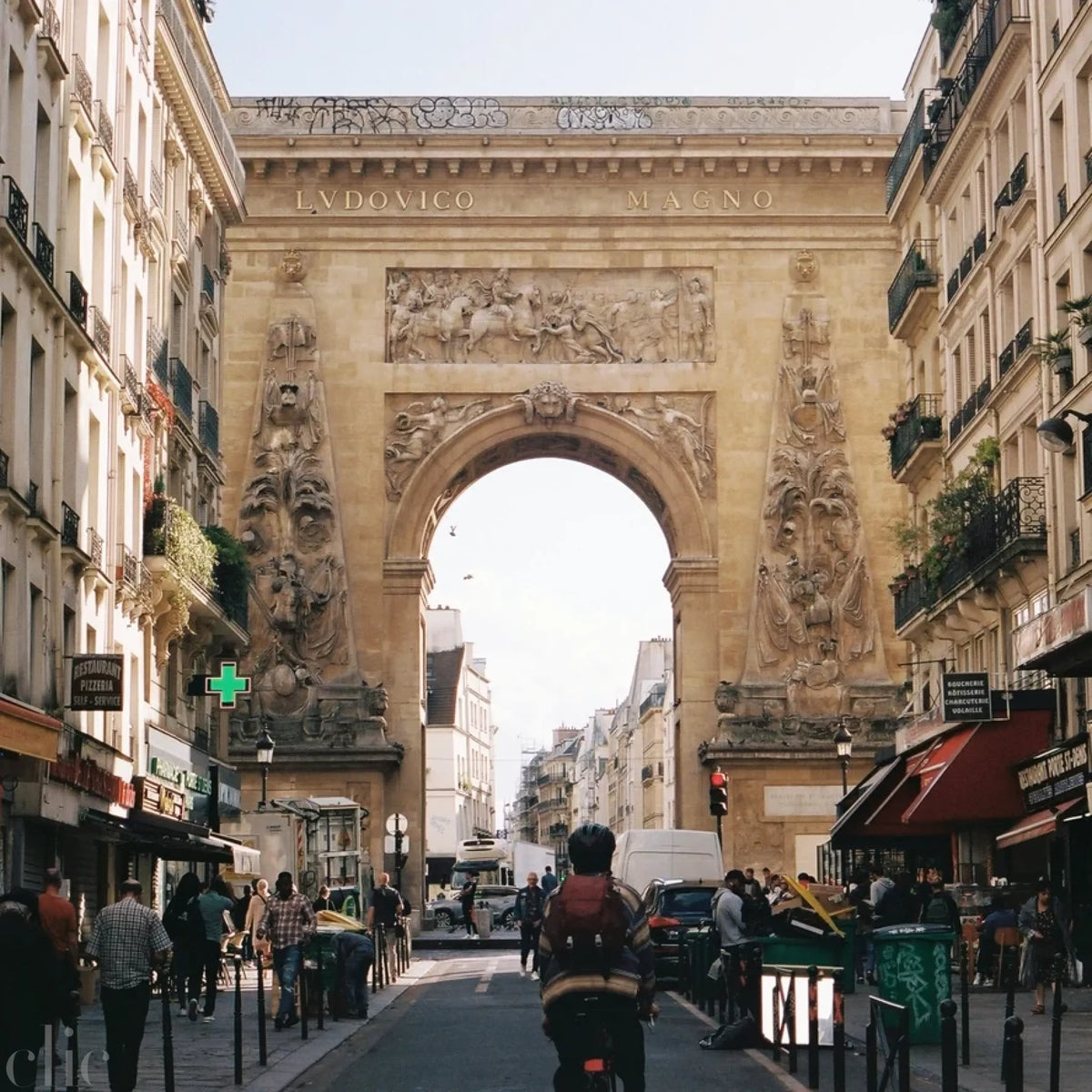 A Week Abroad Paris