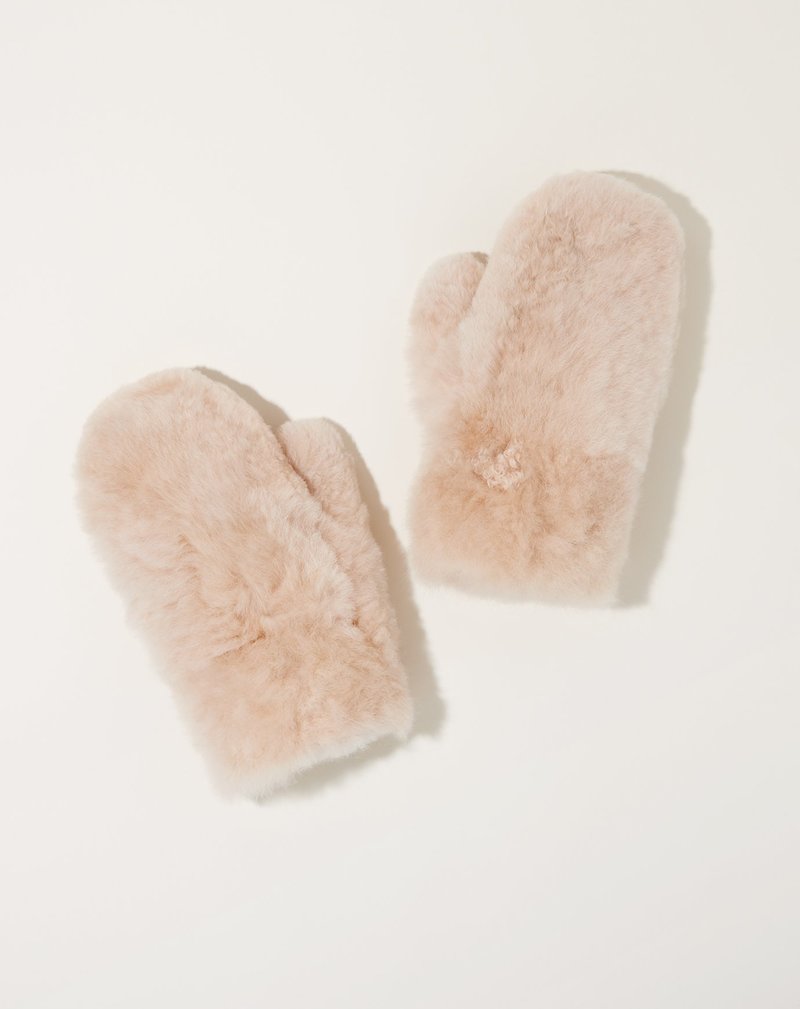 Alpaca Mittens in Champagne, from Intiearth