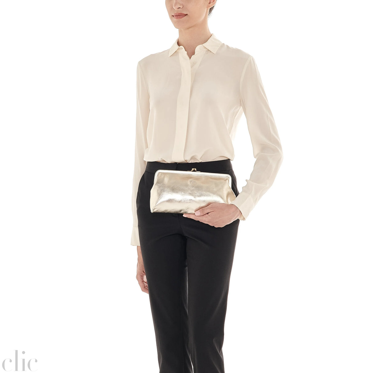 Manuela Clutch Bag in Metallic Platinum, from IL Bisonte