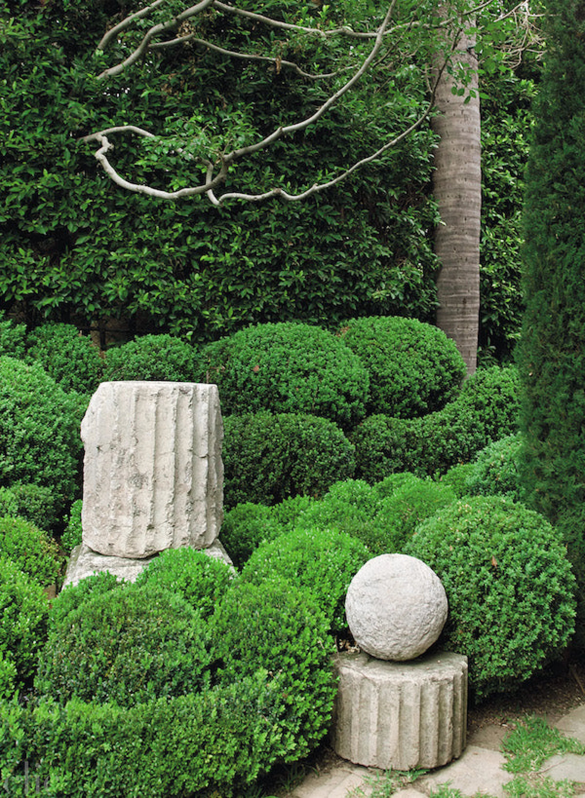 Bunny Williams On Garden Style: Garden design ideas from Bunny Williams, favoring layered, livable outdoor rooms.