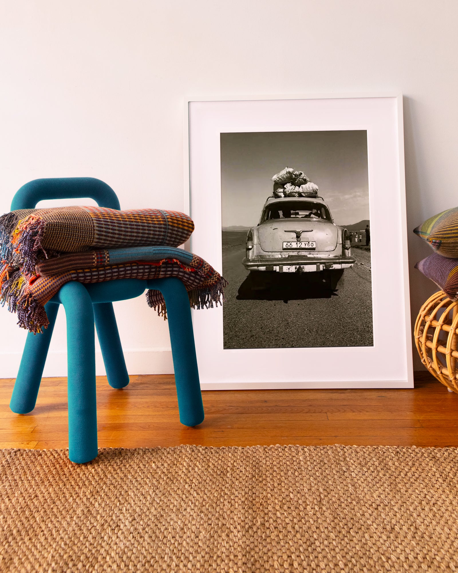 Car in Mongolia by Anne Menke