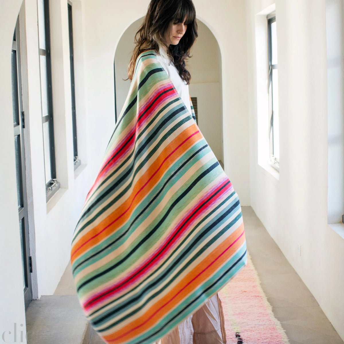 Desert Shawl in Mint