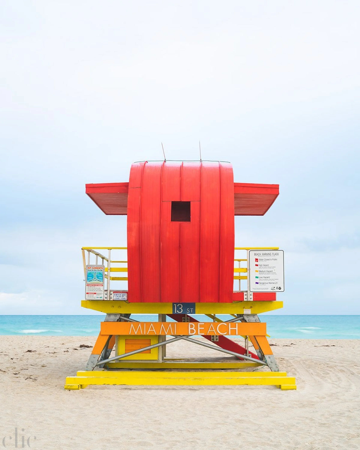 Lifeguard Tower 13th Street, Miami Beach by Tommy Kwak