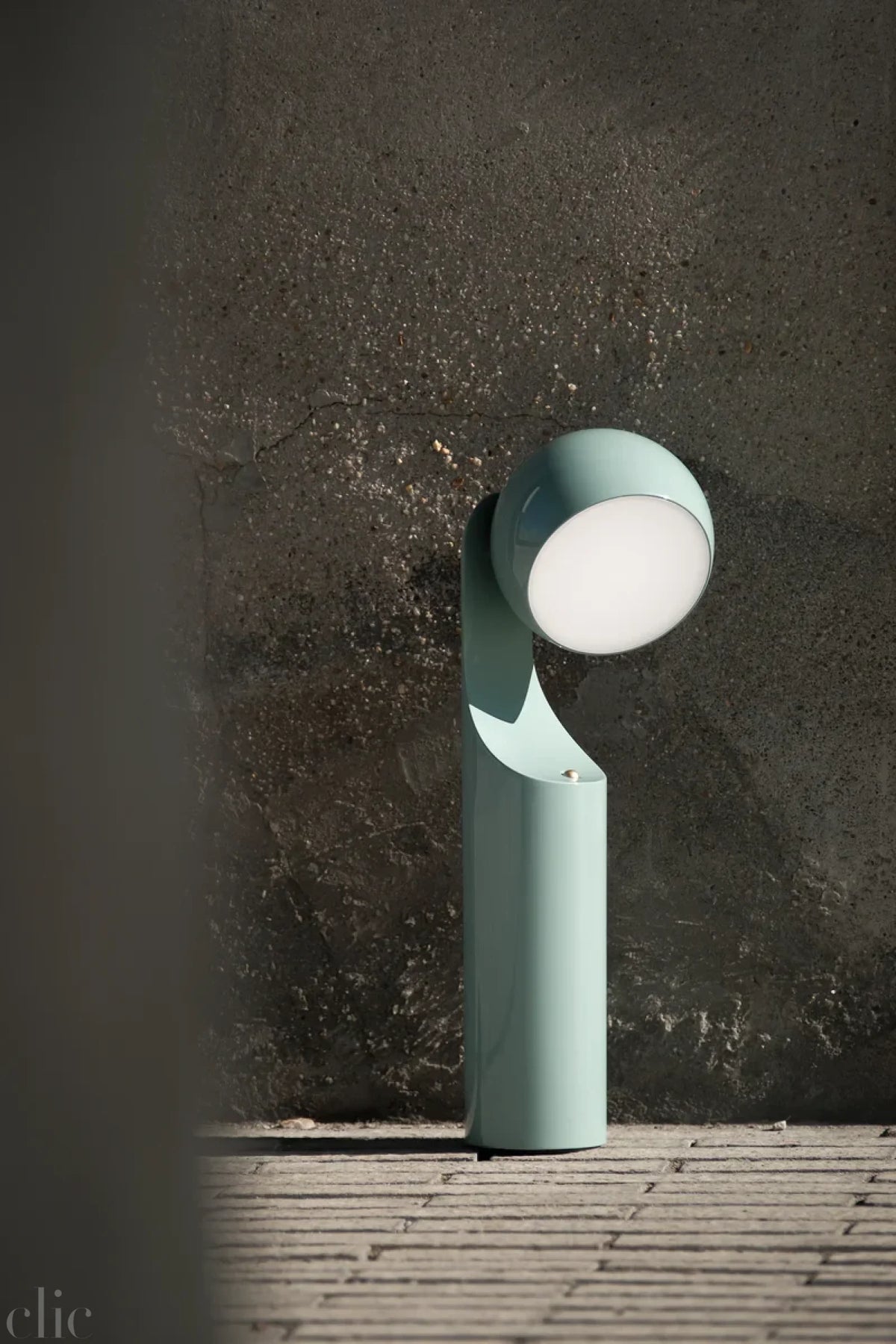 Portable Reading Lamp in Renew Blue