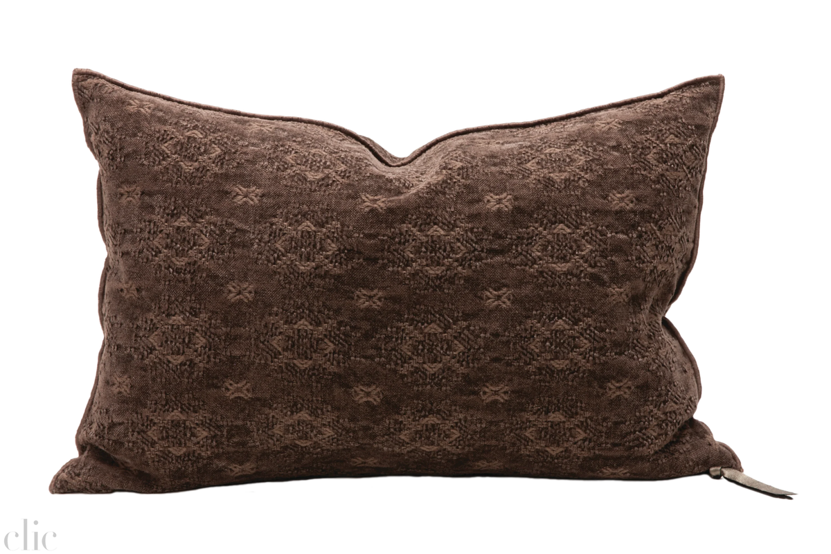 Kilim Jacquard Pillow 16x24 in Arabica, from Maison De Vacances