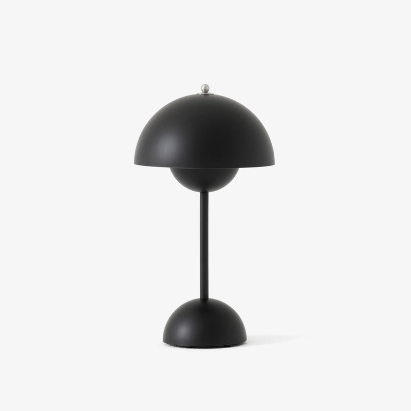 Flower Pot Table Lamp in Matte Black, from Ameico