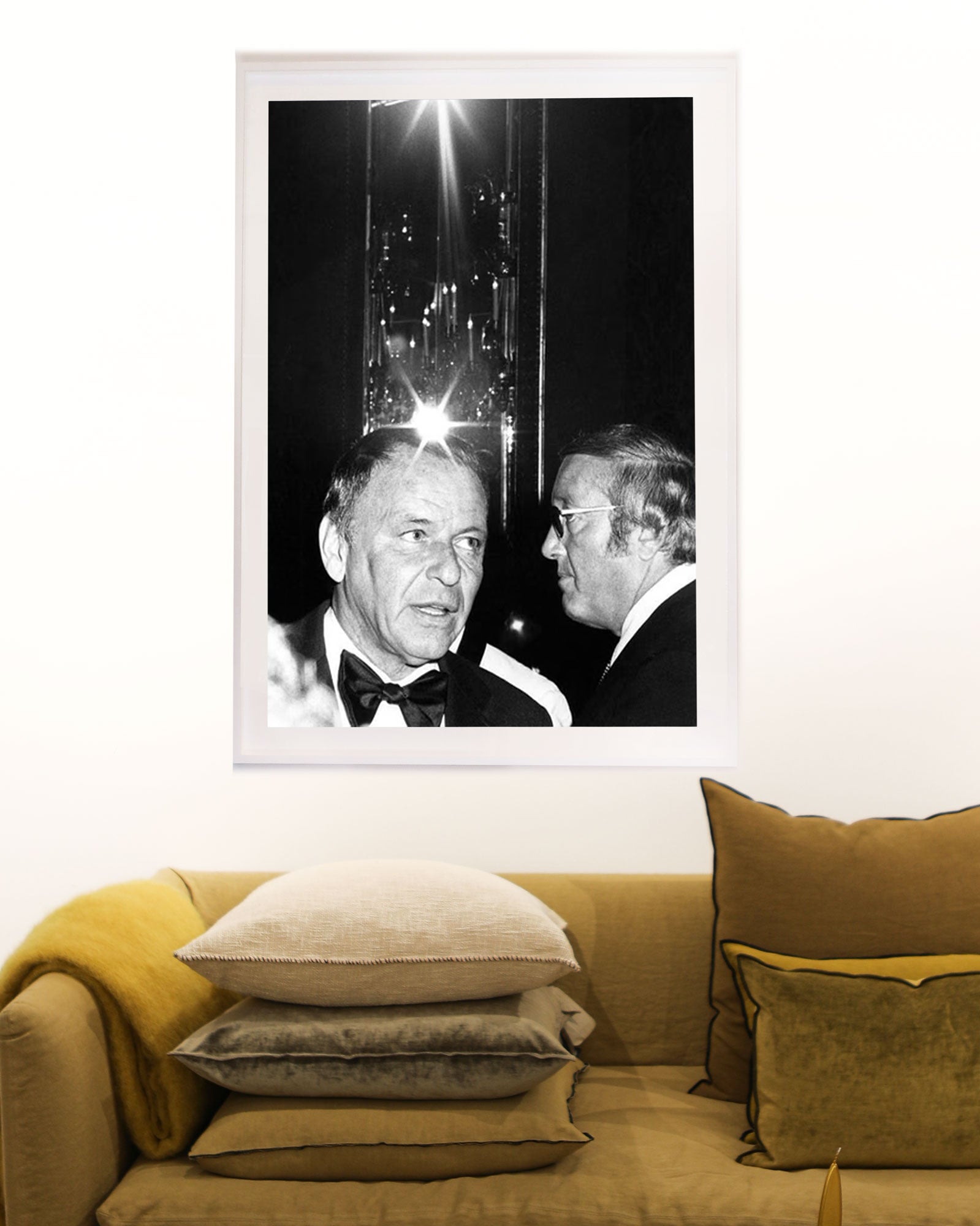 Jolly Risso Frank Sinatra and Jilly Rizzo, by Ron Galella – Clic