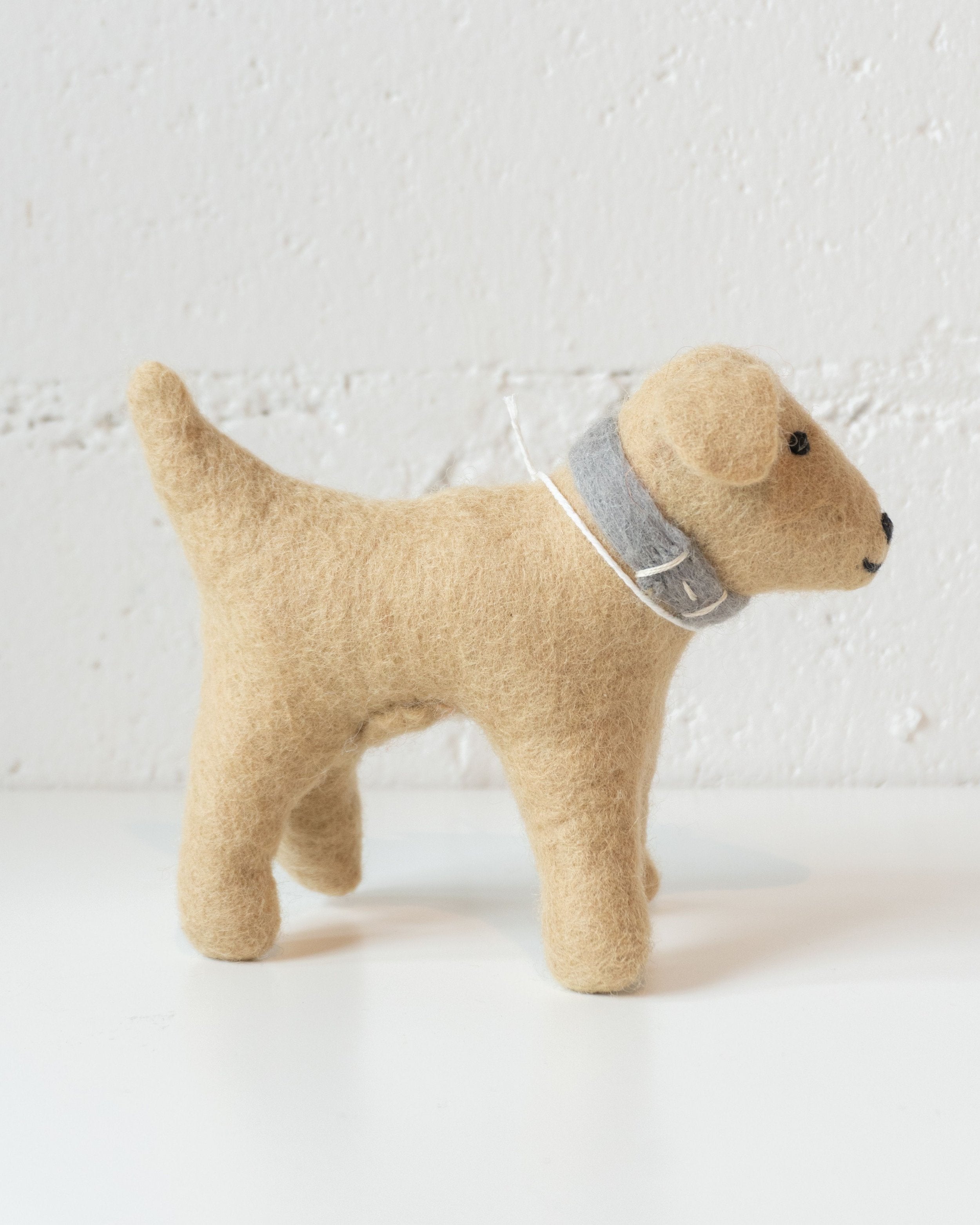 Hand Felted Golden Retriever Puppy, from Mulxiply