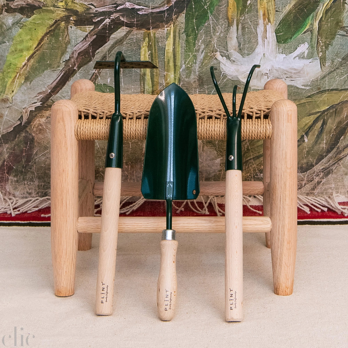 Hand Chopper in Green, from Plint A/S