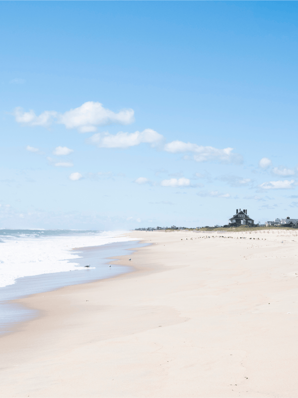 Georgica Beach House by Juliette Charvet