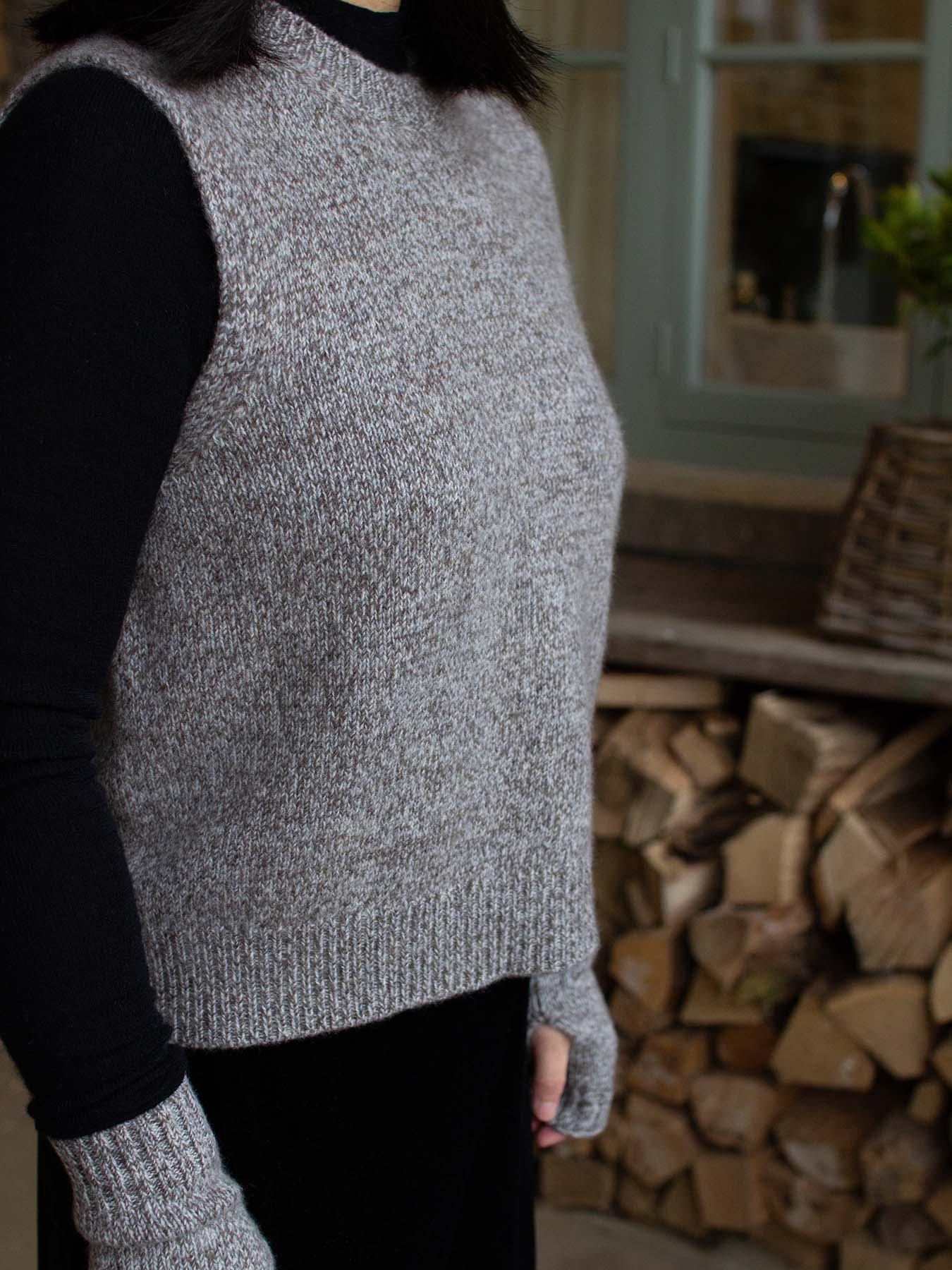 Hearth Cashmere Crew Neck Vest in Grey, from Oats and Rice