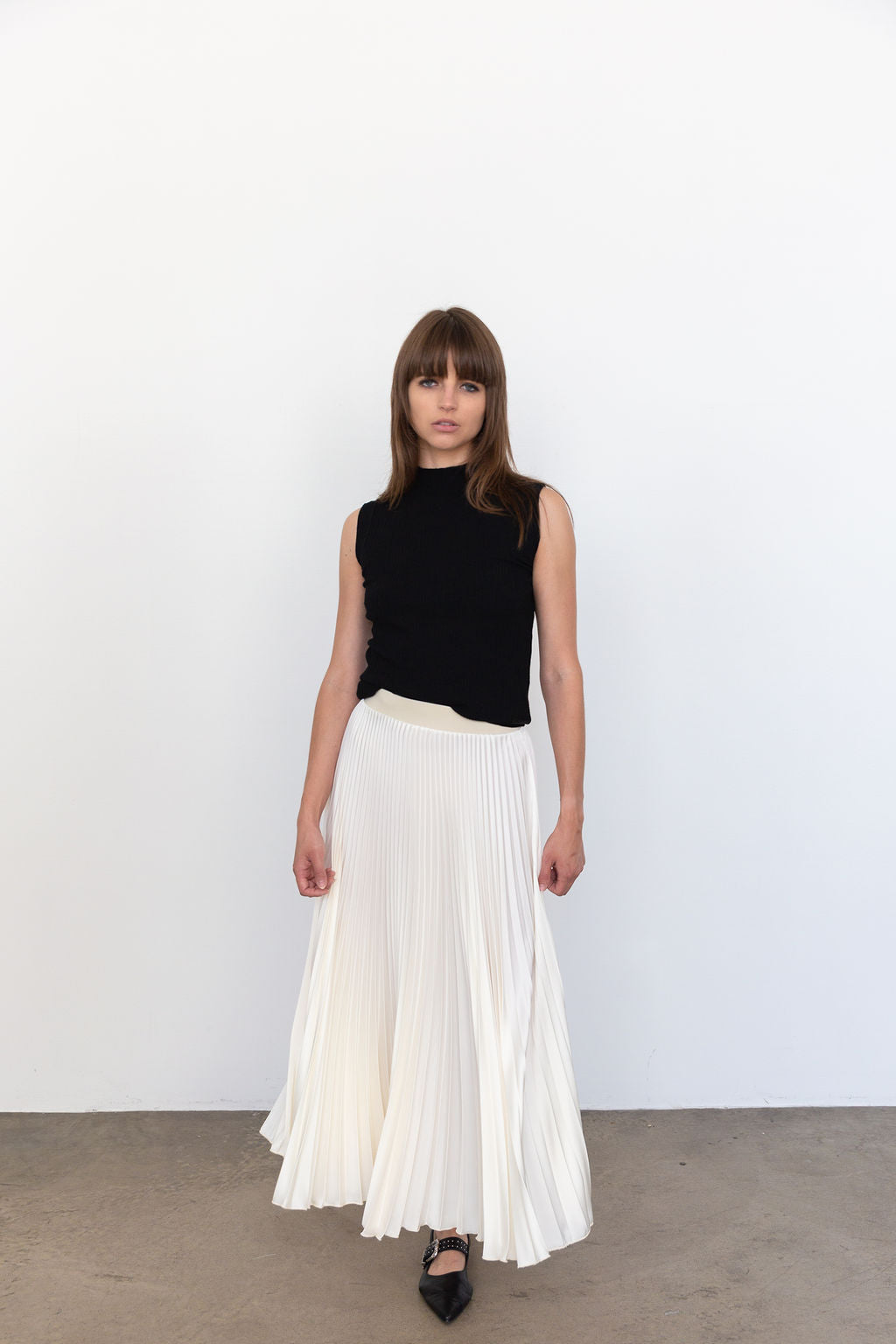2601 Classic Satin Midi Skirt in Ivory, Size 2, from Loyd Ford
