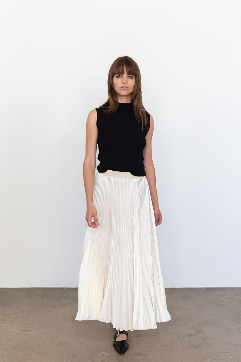 2601 Classic Satin Midi Skirt in Ivory, Size 2, from Loyd Ford