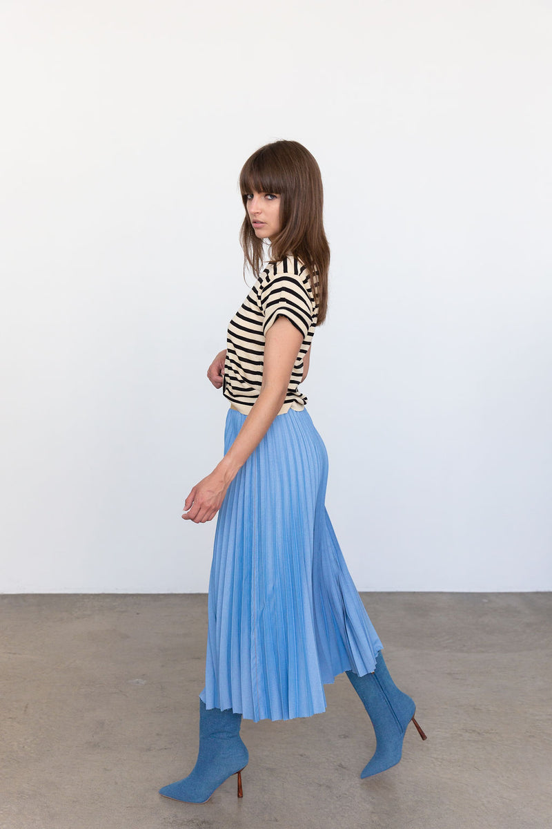 2708 Denim Deluxe Skirt in Sky, from Loyd Ford