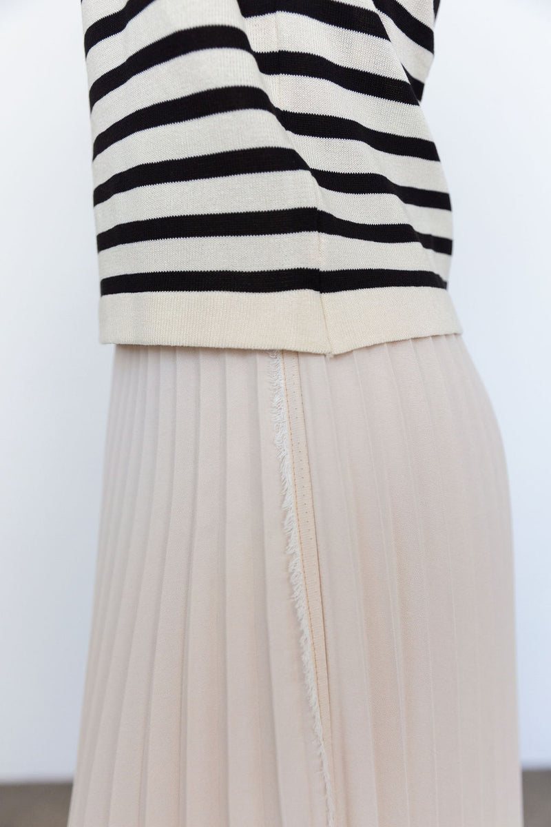 2607 Deluxe Denim Skirt in Khaki, from Loyd Ford