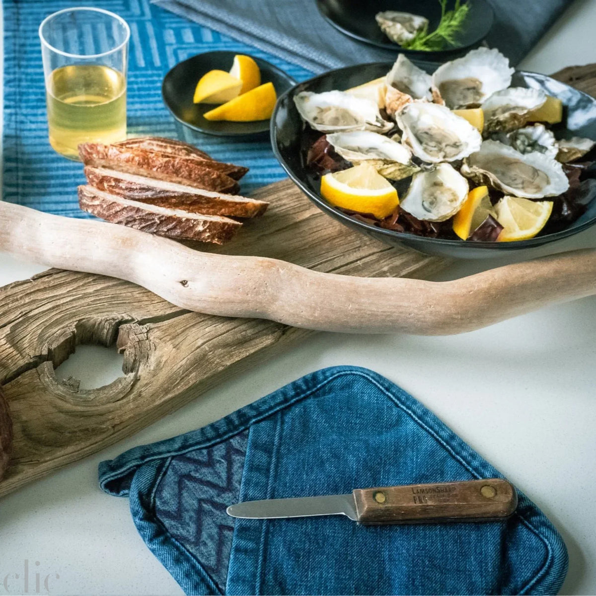 Herringbone Trivet Pot Holder in Medium Vintage, from Mi Cocina