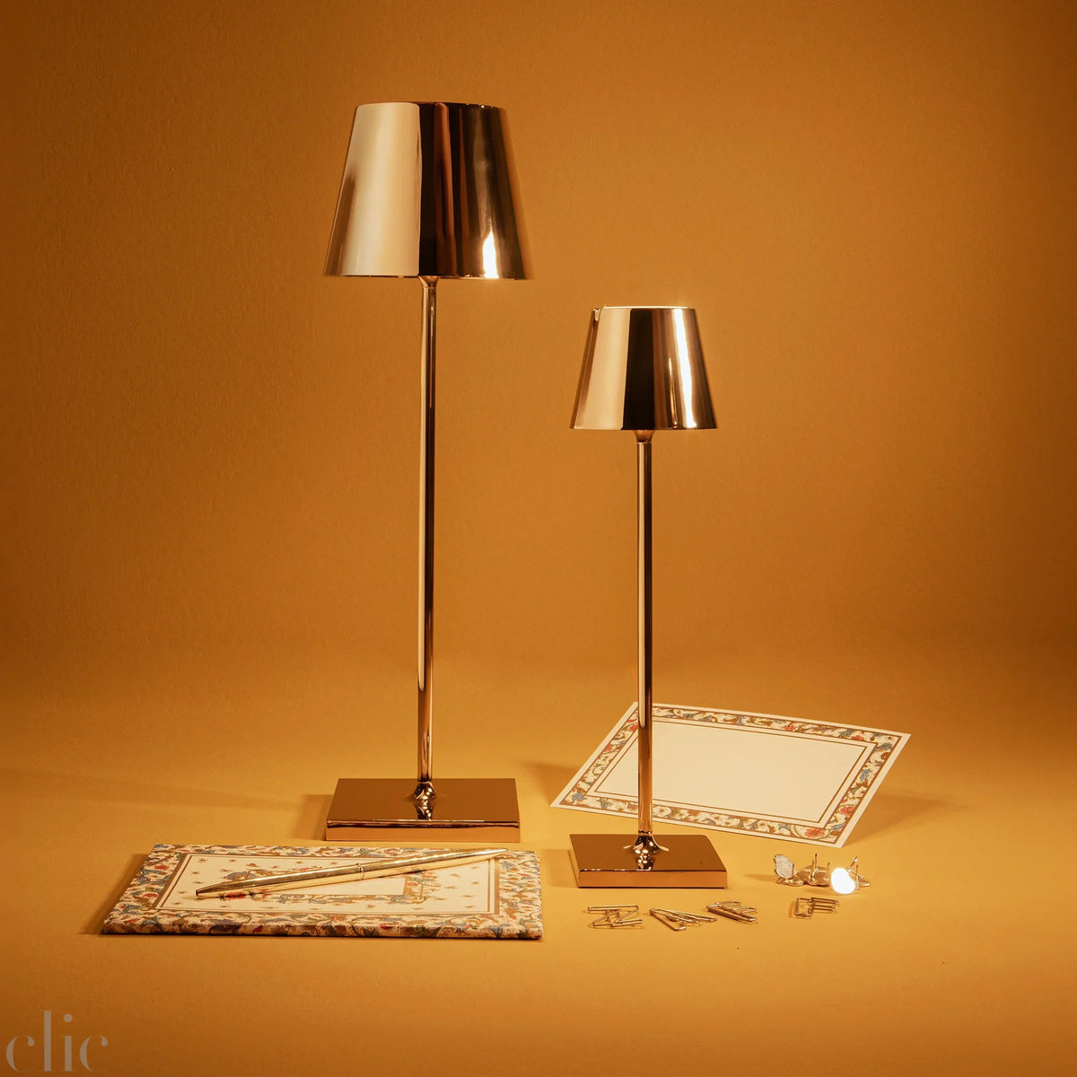 Glossy Poldina Pro Lamp in Gold