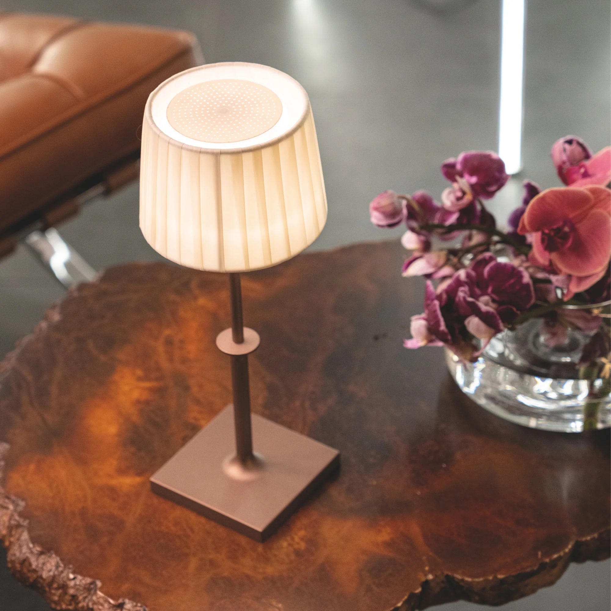 Poldina Classic in Bronze, from Zafferano