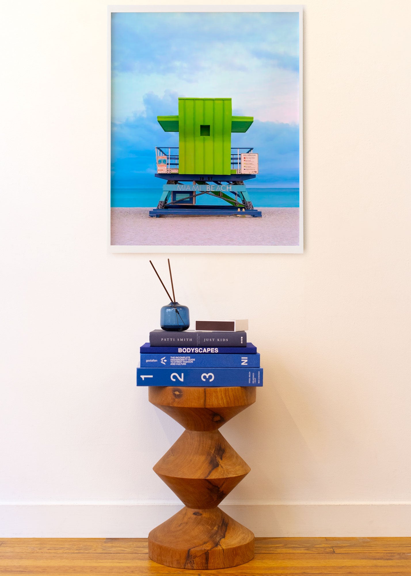 Lifeguard Tower 18th Street, Miami Beach by Tommy Kwak
