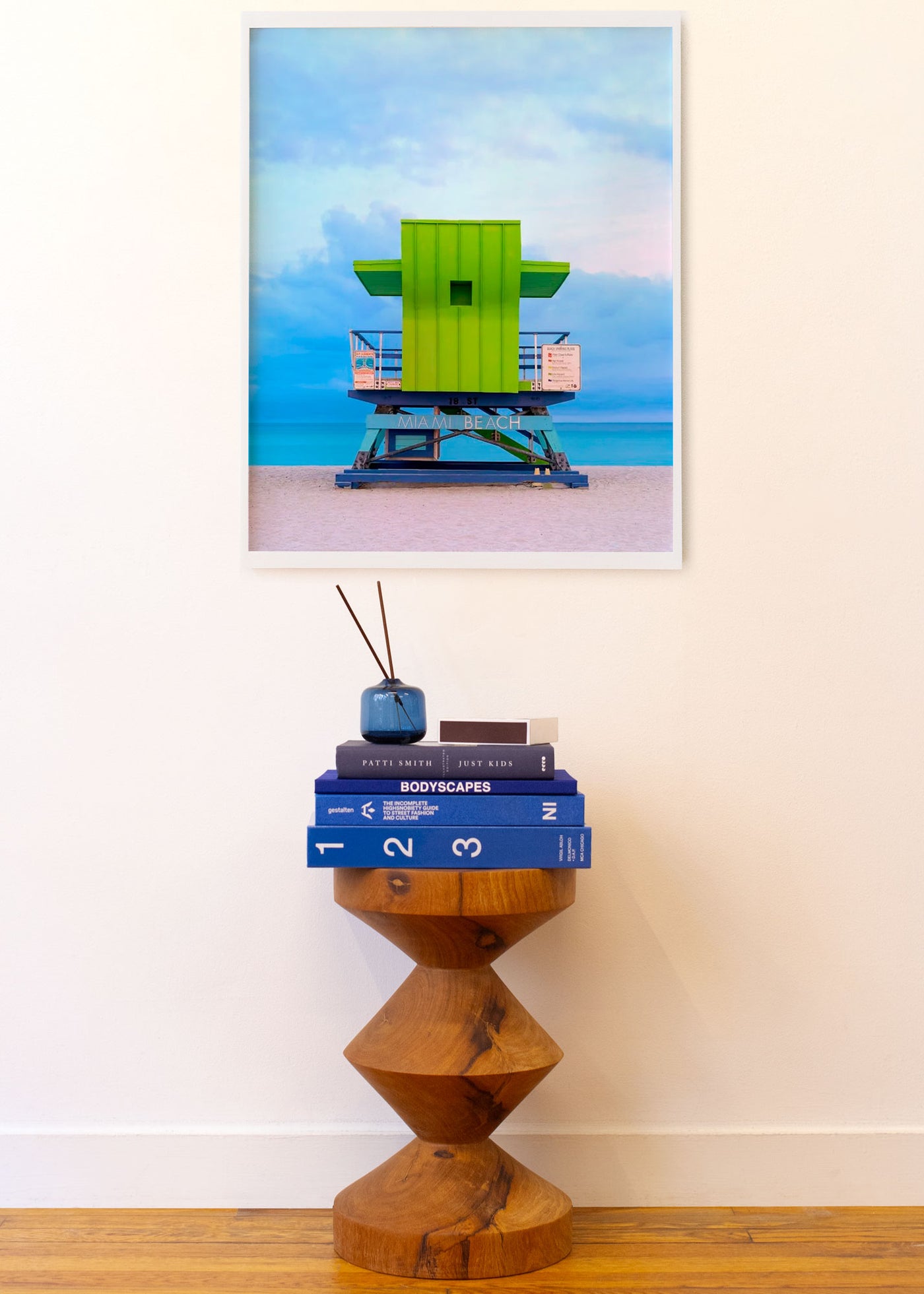 Lifeguard Tower 18th Street, Miami Beach by Tommy Kwak – Clic