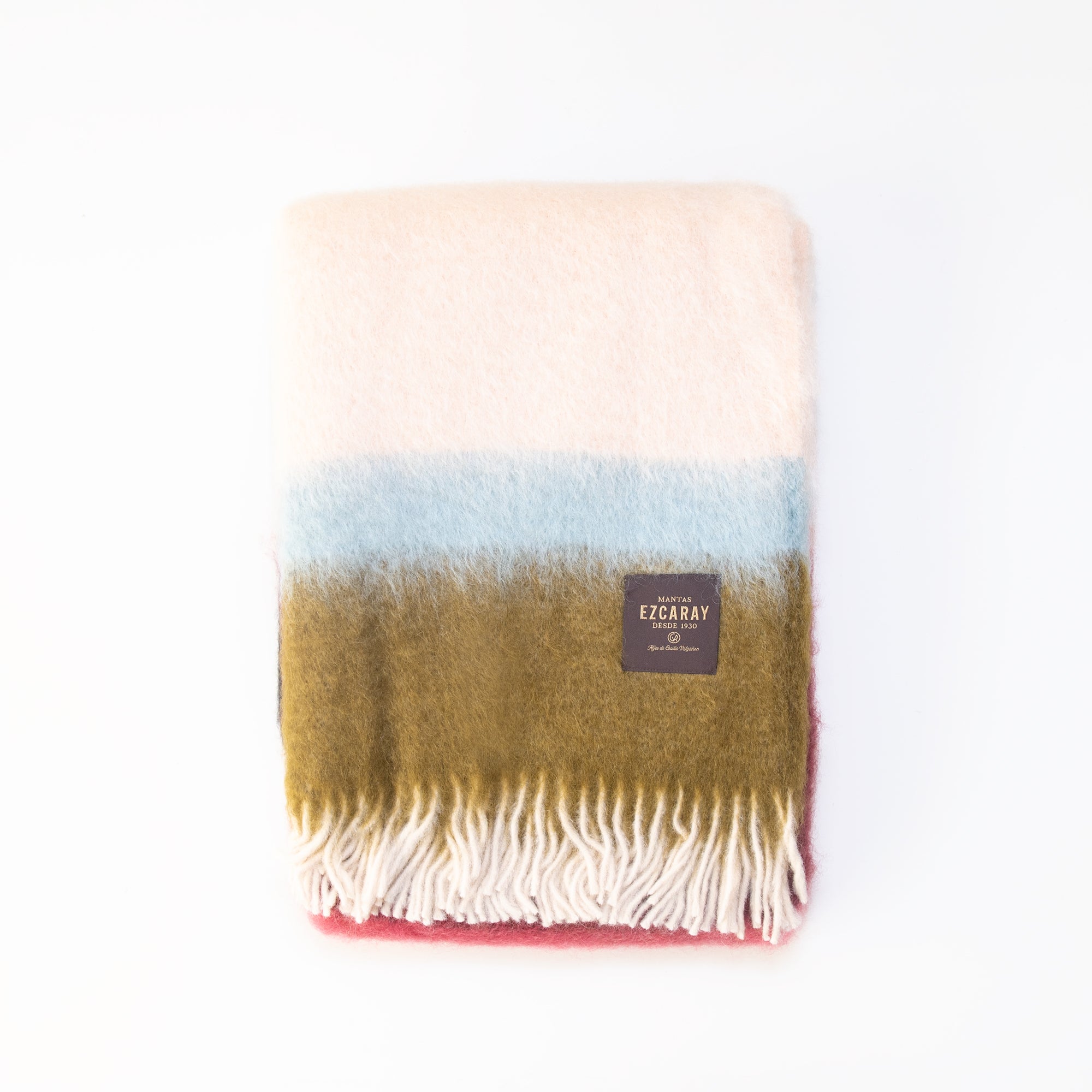 Matisse Throw M-48, from Mantas Ezcaray