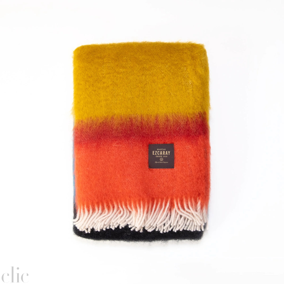 Matisse Throw M-51, from Mantas Ezcaray