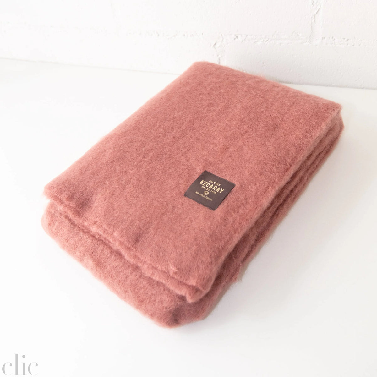 Mohair Throw 600, from Mantas Ezcaray