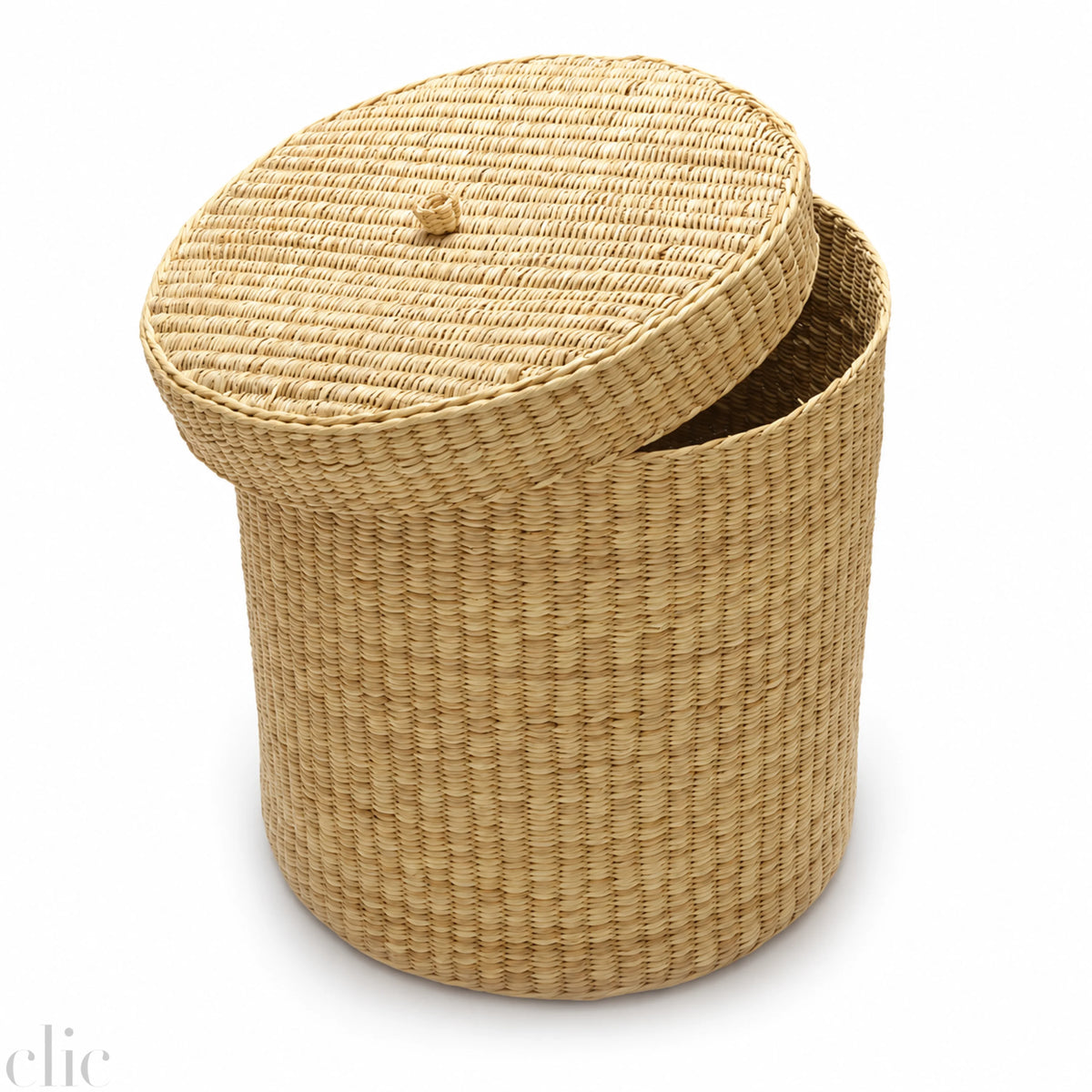 Las Pocitas Basket in Natural