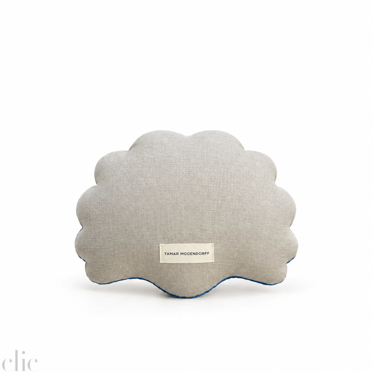 Small Shell Velvet Pillow in Peacock
