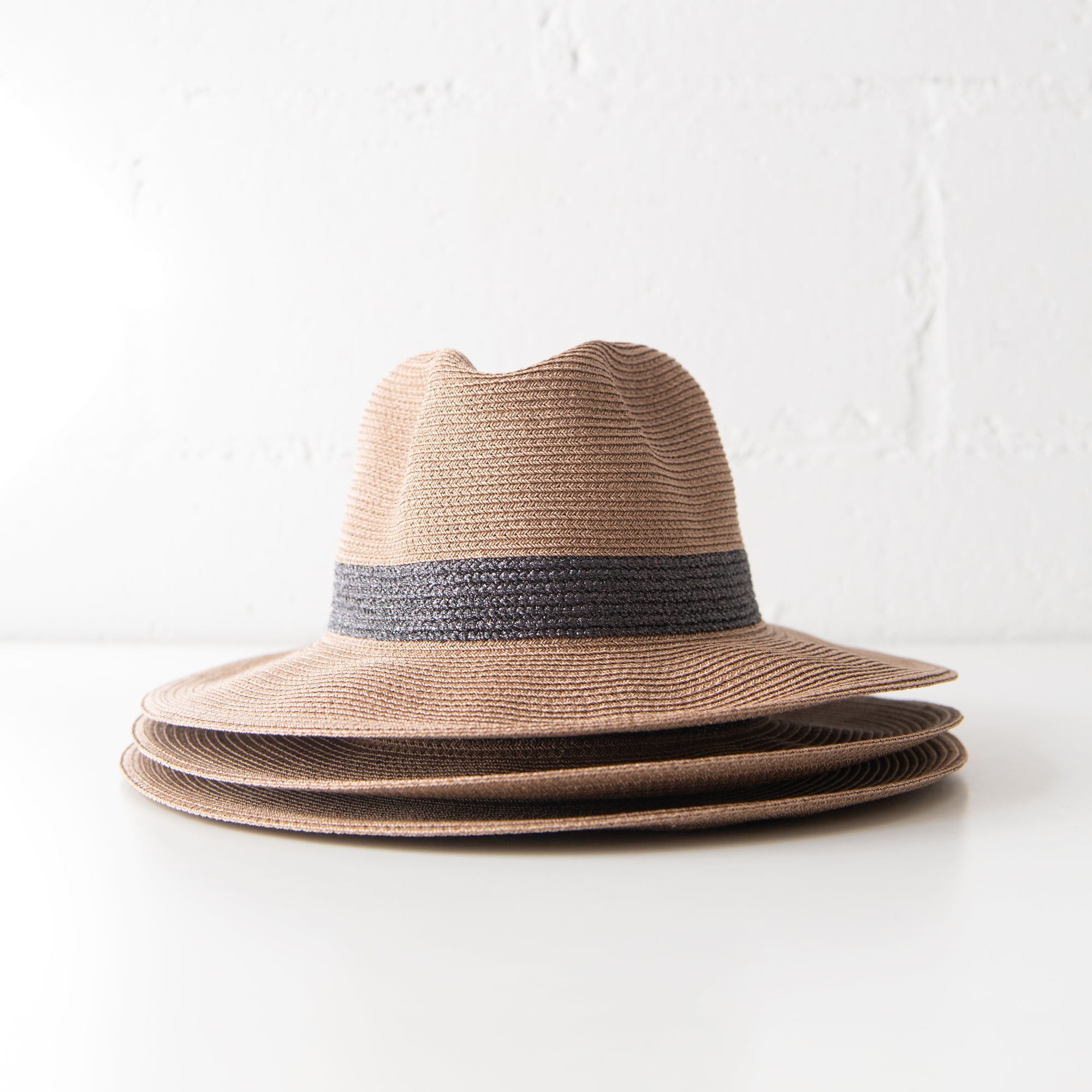 Portofino Hat in Metallic Gray, from Lastelier