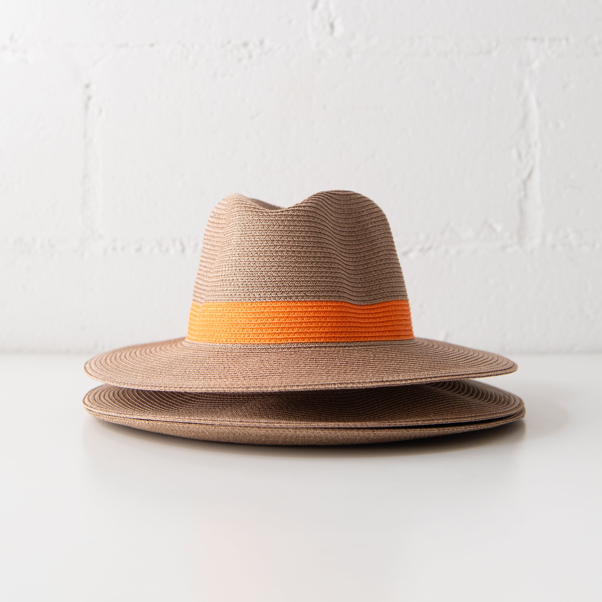 Portofino Hat in Orange, from Lastelier
