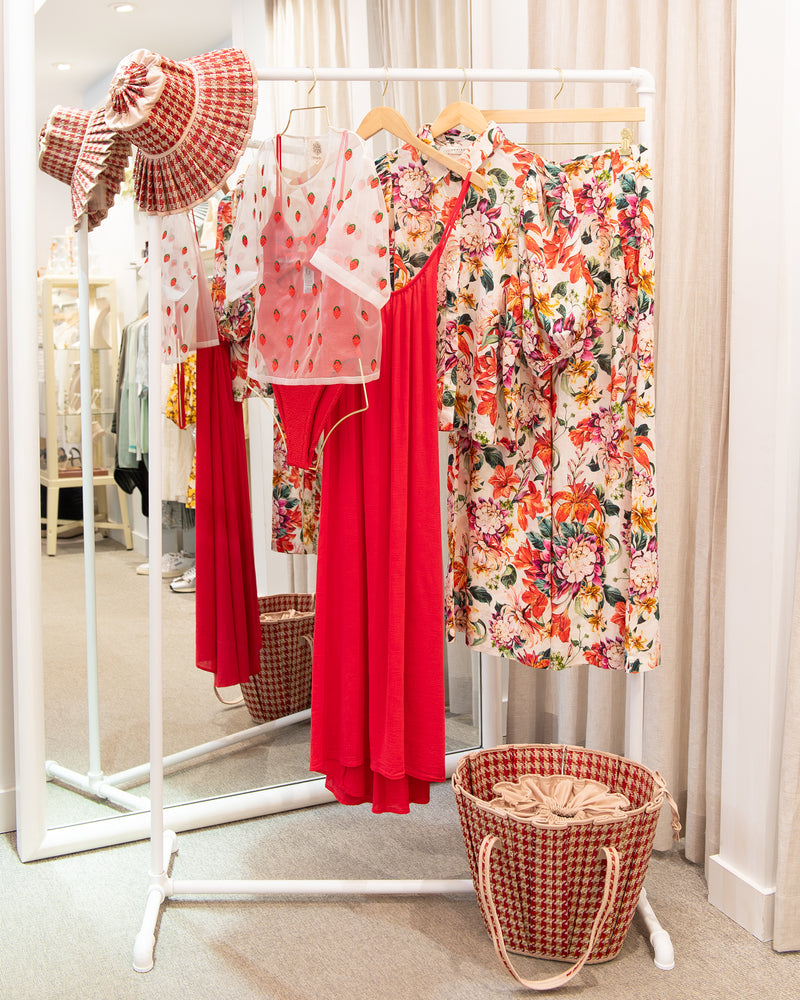 SHOP SUMMER
