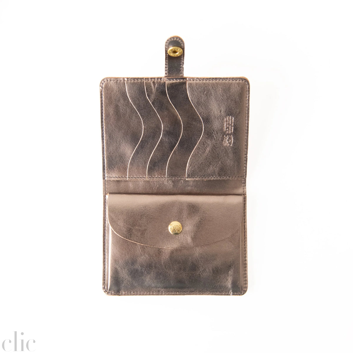 Medium Classic Wallet in Bronze, from Il Bisonte