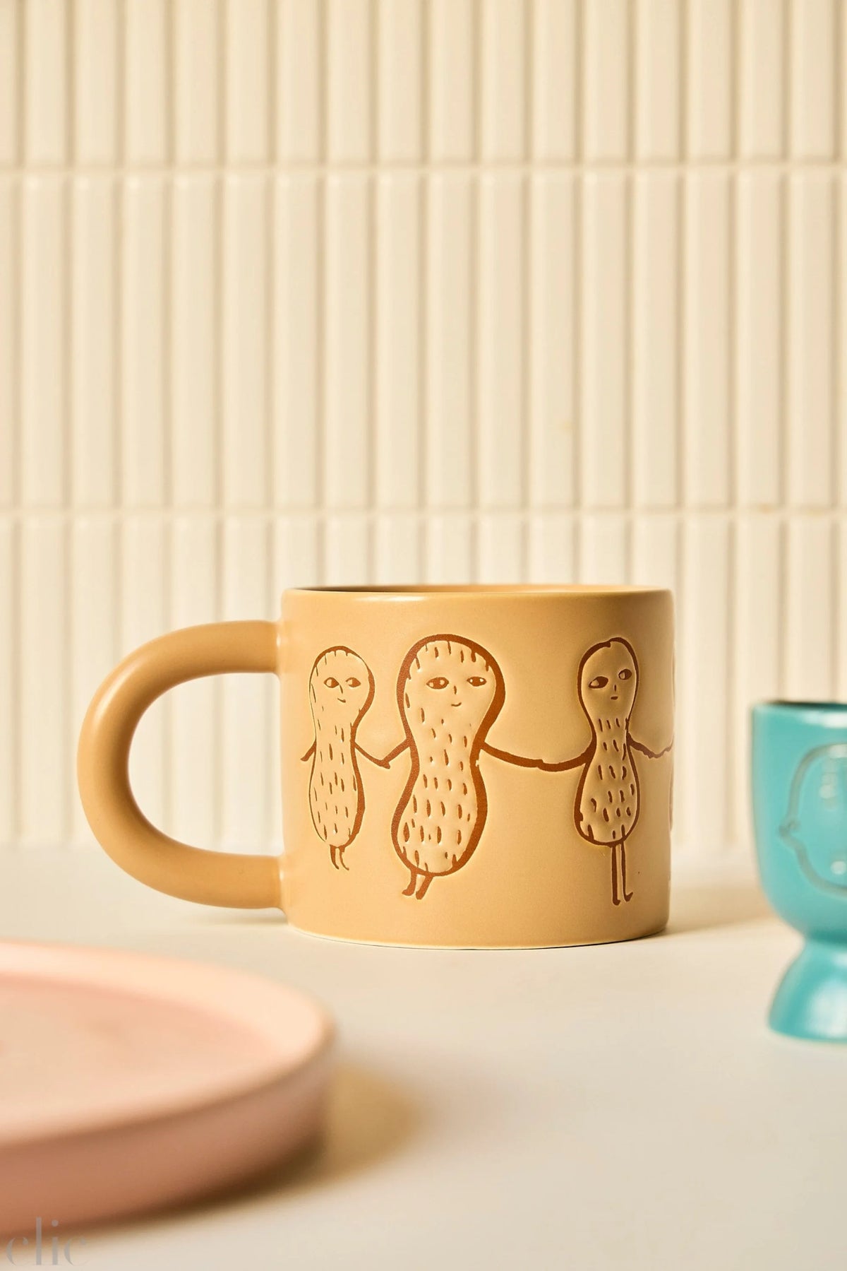 Peanut Mug in Beige