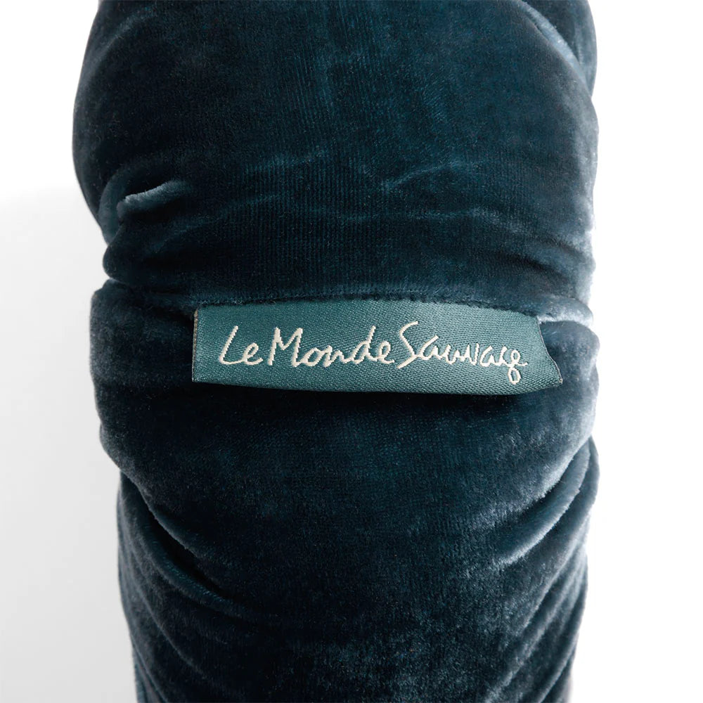 Sweet Cousion in Londres, from Le Monde Sauvage by Beatrice Laval