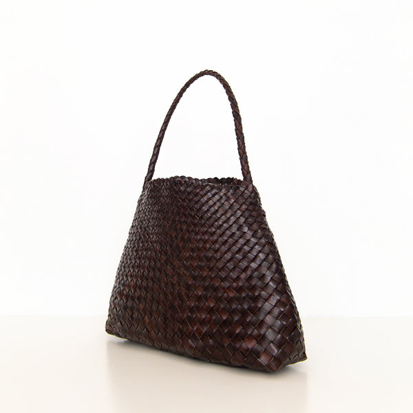 Santa Maria in Brown, from Dragon Diffusion