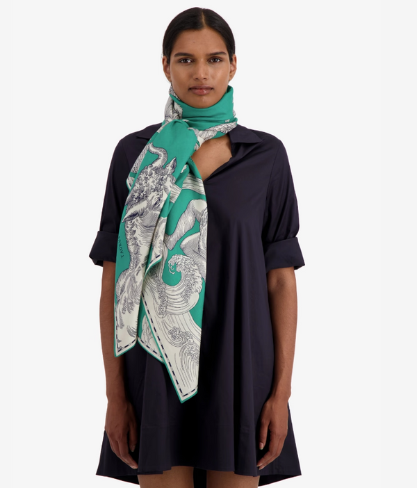 Scarf 100 Astrologie in Green, from Inoui Editions