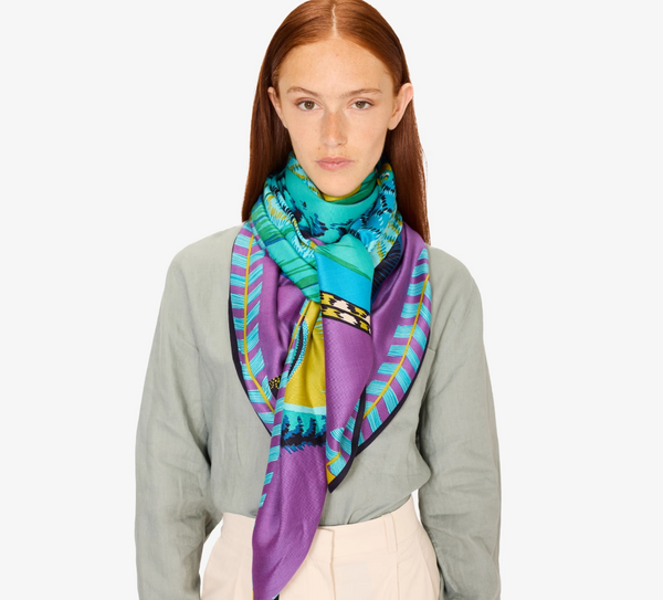 Square 130 Toucan in Purple, from Inoui Editions