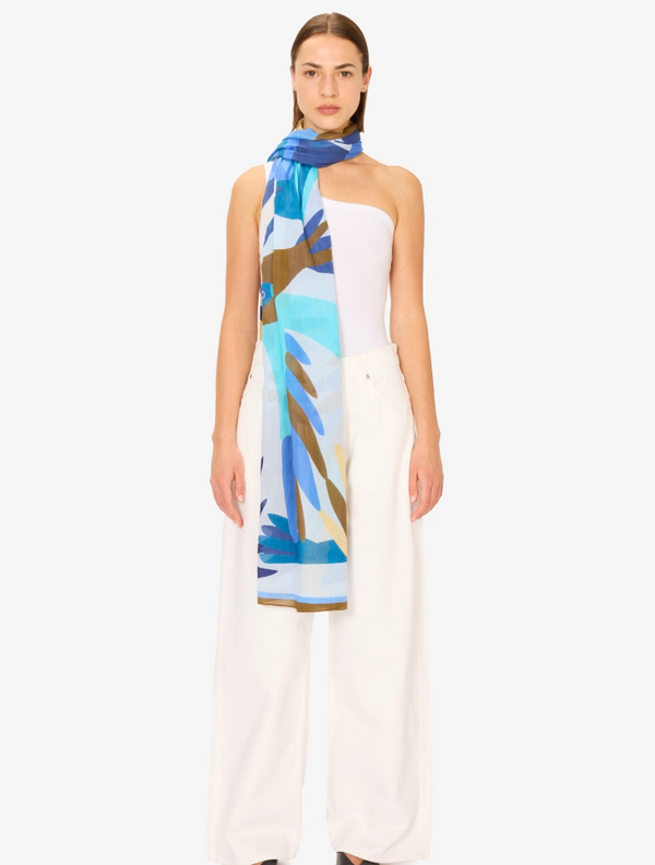 Scarf 100 Voyage in Blue, from Inoui Editions