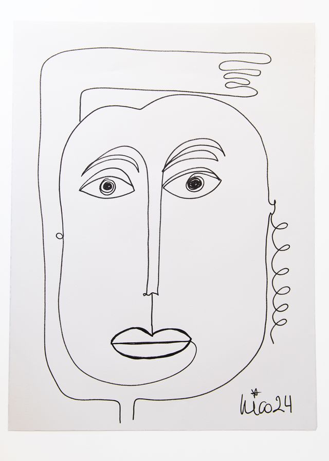 Large Visage 5 in Black & White, by Nicolette Schouten