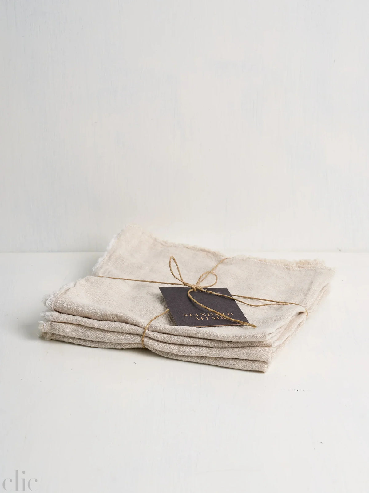 Set of 4 Philo Linen Napkins in Natural